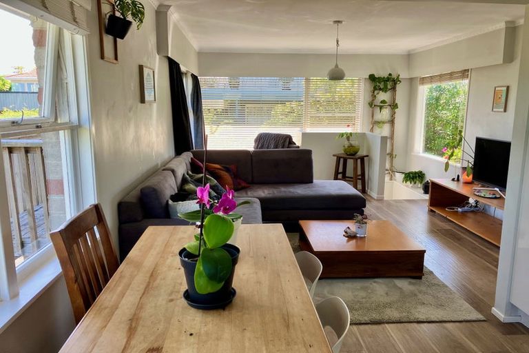 Photo of property in 3/9 Aramoana Avenue, Devonport, Auckland, 0624