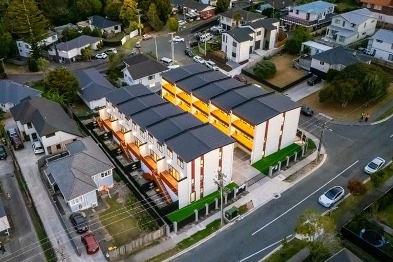 Photo of property in 41a Kelwyn Road, Kelston, Auckland, 0602