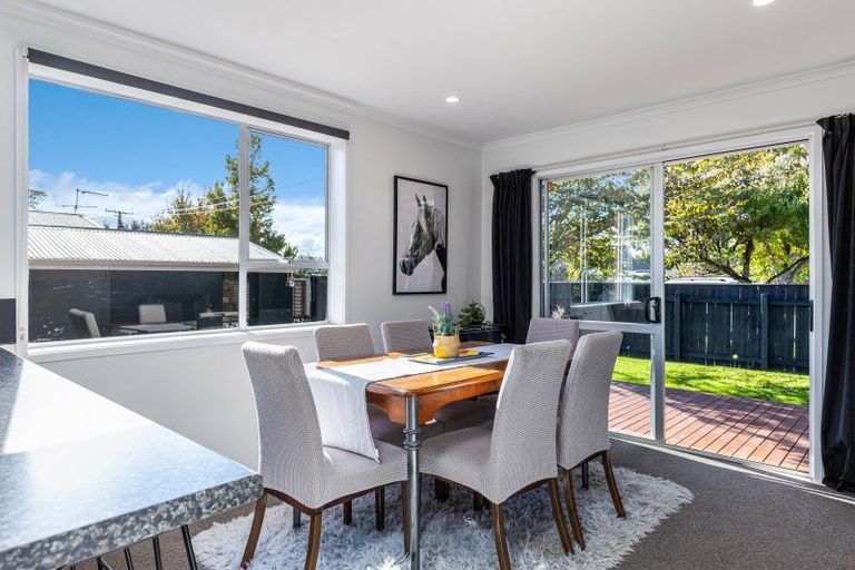 Photo of property in 2 Lynley Crescent, Blenheim, 7201
