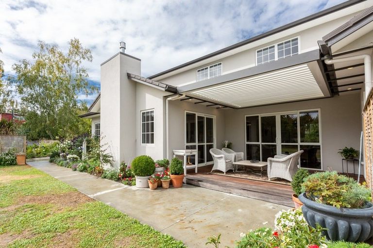 Photo of property in 26 Kopanga Road, Havelock North, 4130
