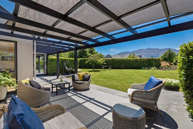 Photo of property in 2 Wellswood Way, Lower Shotover, Queenstown, 9371