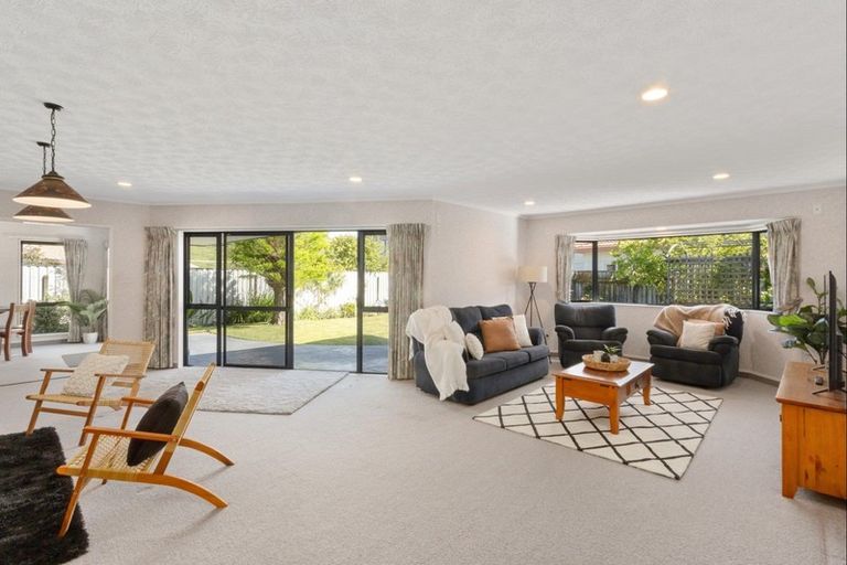 Photo of property in 9 Bishops Close, Greenmeadows, Napier, 4112