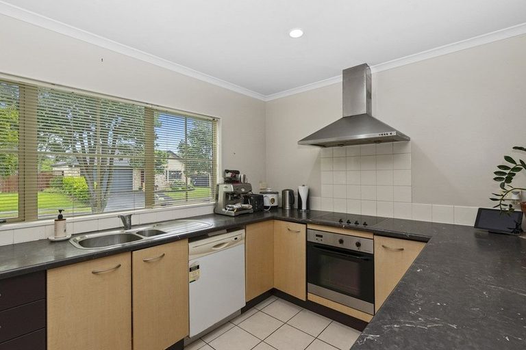 Photo of property in 81 Espalier Drive, Henderson, Auckland, 0612