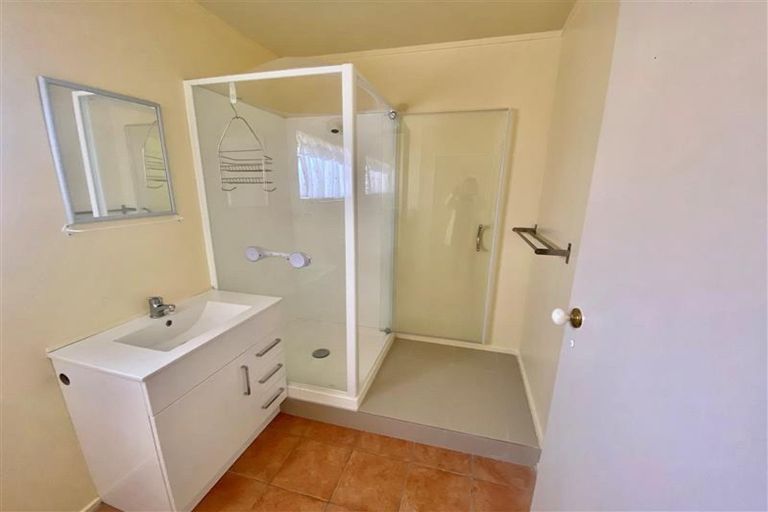 Photo of property in 2a Marine Parade, Otaki Beach, Otaki, 5512
