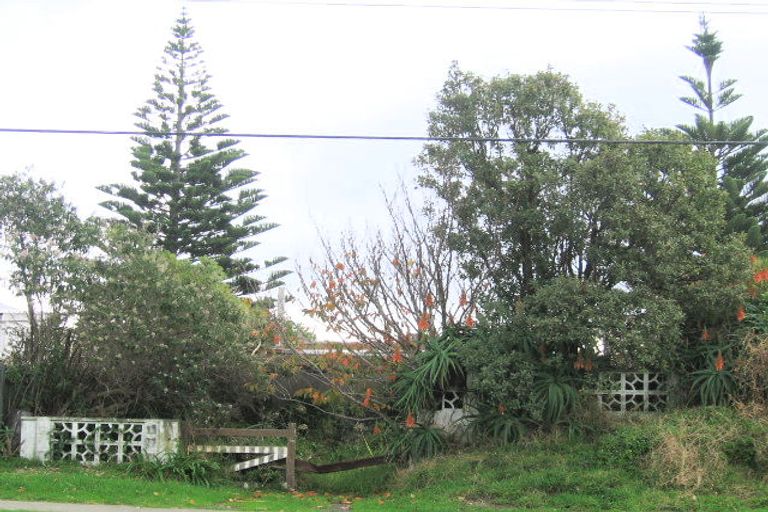 Photo of property in 61 Manly Street, Paraparaumu Beach, Paraparaumu, 5032