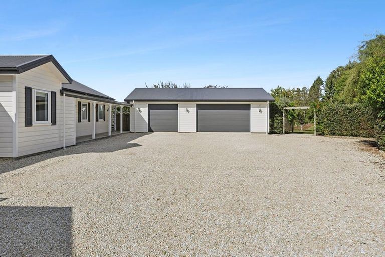 Photo of property in 120 Patons Rock Road, Patons Rock, Takaka, 7182