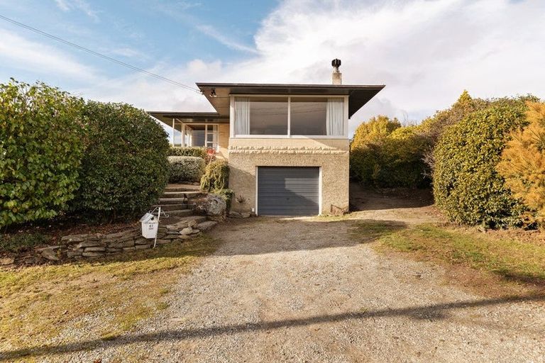 Photo of property in 61 Manuka Crescent, Wanaka, 9305