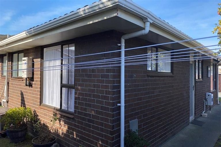 Photo of property in 1/7 Jutland Street, Waterloo, Lower Hutt, 5011