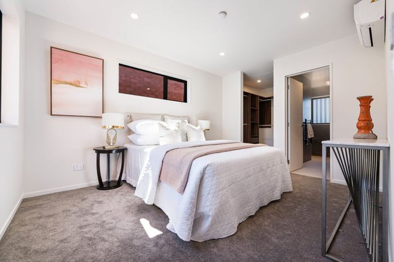 Photo of property in 73d Salamanca Road, Sunnynook, Auckland, 0620