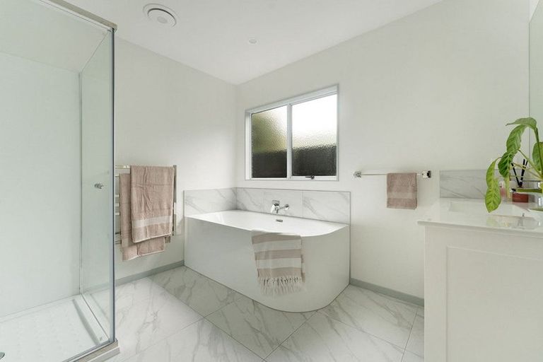 Photo of property in 122b Oropi Road, Greerton, Tauranga, 3112