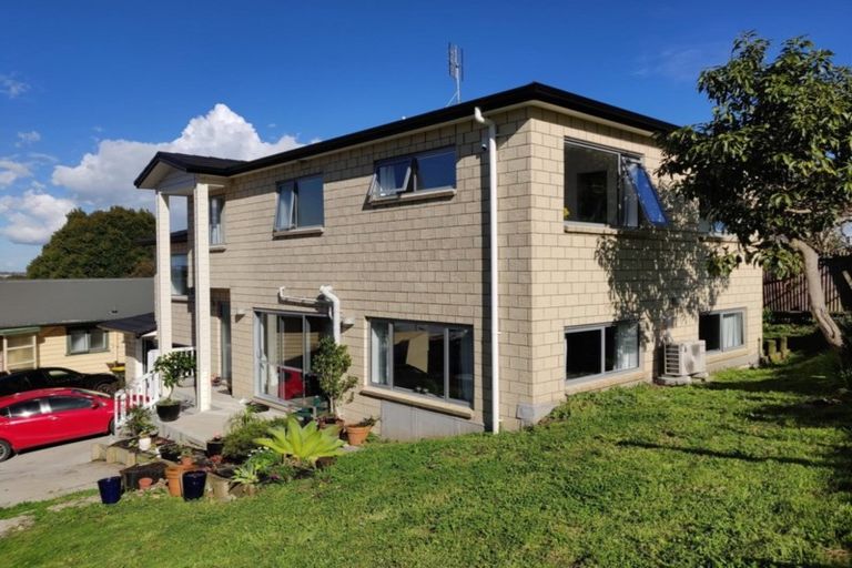 Photo of property in 44d Mountain Road, Mangere Bridge, Auckland, 2022