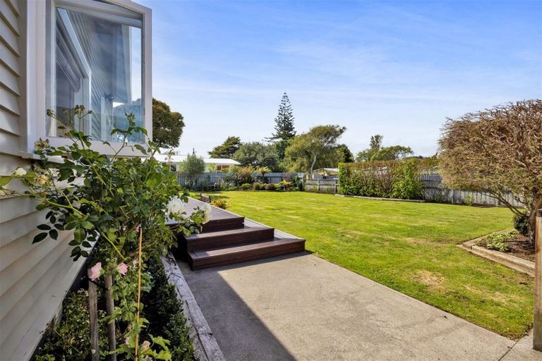 Photo of property in 28 Puriri Street, Hawera, 4610