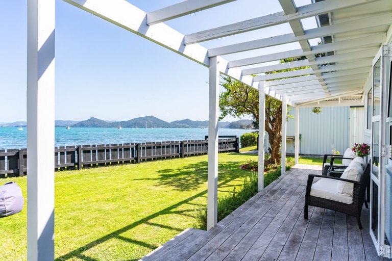 Photo of property in 2050 Whangarei Heads Road, Whangarei Heads, Whangarei, 0174