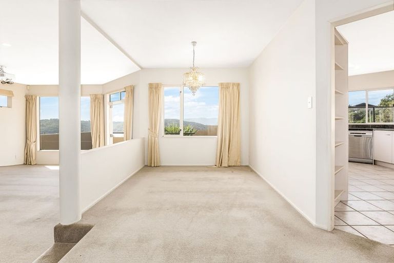 Photo of property in 35 Halladale Road, Papakowhai, Porirua, 5024