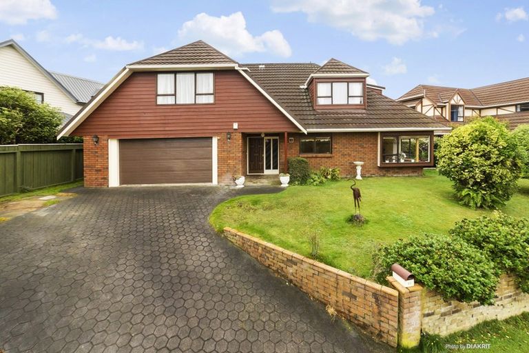 Photo of property in 41 Burbank Crescent, Churton Park, Wellington, 6037