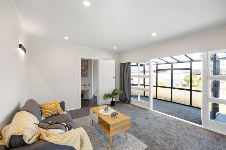 Photo of property in 98 Bruce Avenue, Glenview, Hamilton, 3206