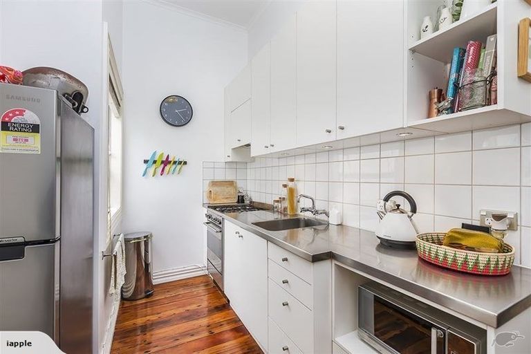 Photo of property in 79 Wallace Street, Mount Cook, Wellington, 6021