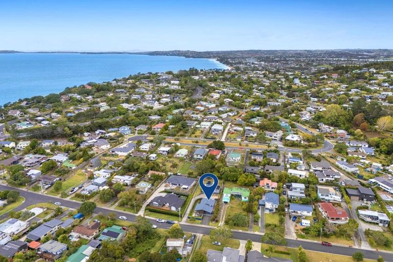 Photo of property in 20 Otanerua Road, Hatfields Beach, Orewa, 0931