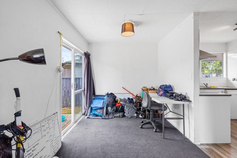 Photo of property in 35 Purcell Place, Melville, Hamilton, 3206