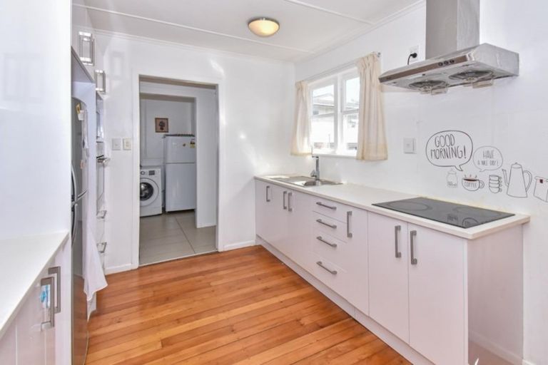 Photo of property in 5 Jordan Road, Mangere, Auckland, 2022