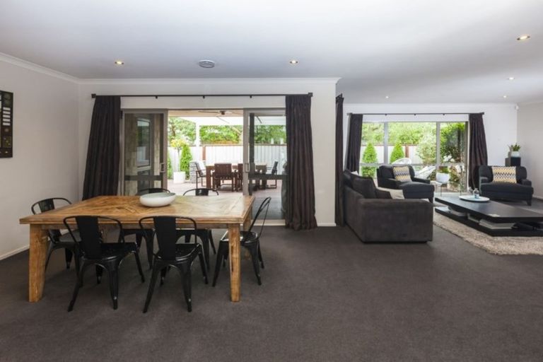 Photo of property in 16 Hampstead Lane, Prebbleton, 7604