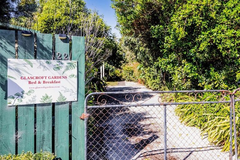 Photo of property in 23 Gibson Place, Patea, 4520