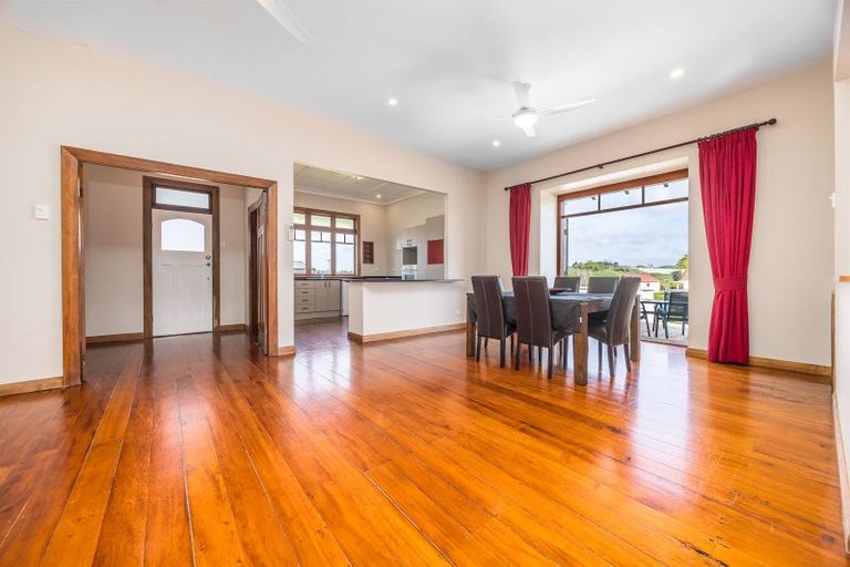 Photo of property in 27 Church Hill Road, Port Albert, Wellsford, 0973