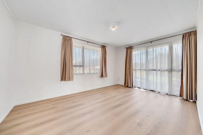 Photo of property in 109 Manuroa Road, Takanini, 2112