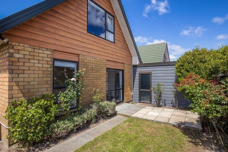 Photo of property in 4/23 Tower Street, Hornby, Christchurch, 8042