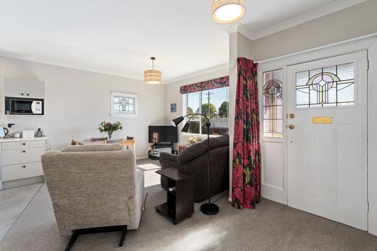 Photo of property in 15 Bush Road, Mosgiel, 9024