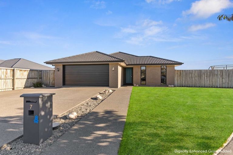 Photo of property in 7 Joy Place, Rolleston, 7614