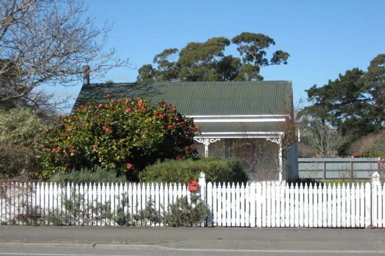Photo of property in 127 Main Street, Greytown, 5712