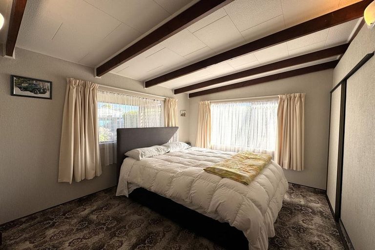 Photo of property in 2 Ridgwell Place, Stirling, 9231