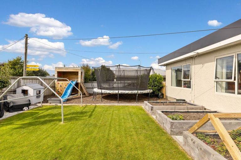 Photo of property in 1/86 Amyes Road, Hornby, Christchurch, 8042