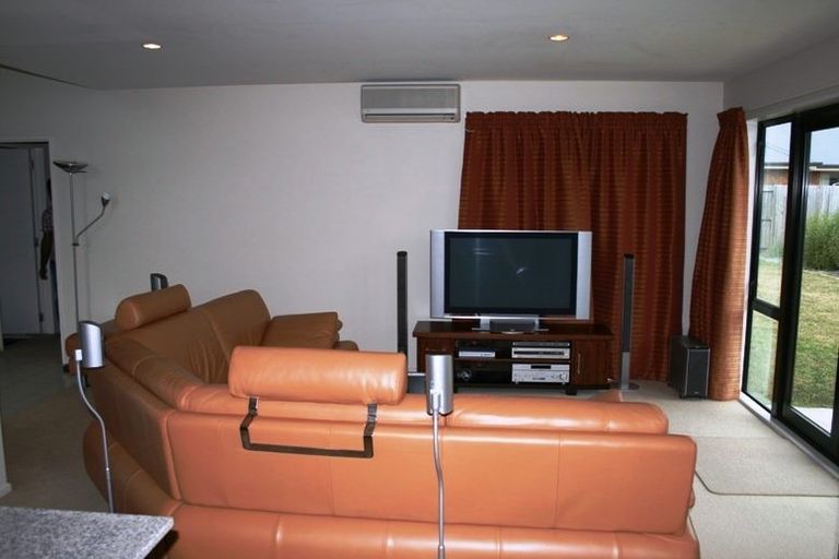 Photo of property in 17 Mosquito Place, Wigram, Christchurch, 8042