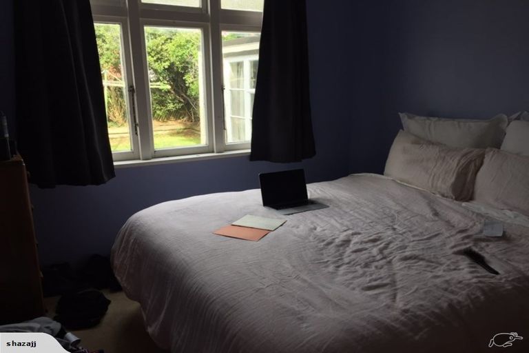 Photo of property in 49 The Parade, Island Bay, Wellington, 6023