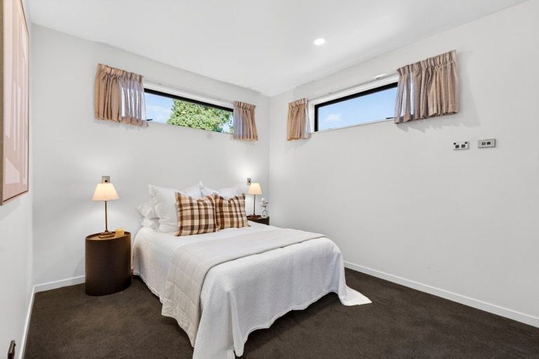 Photo of property in 27 Jervois Road, Jervoistown, Napier, 4112