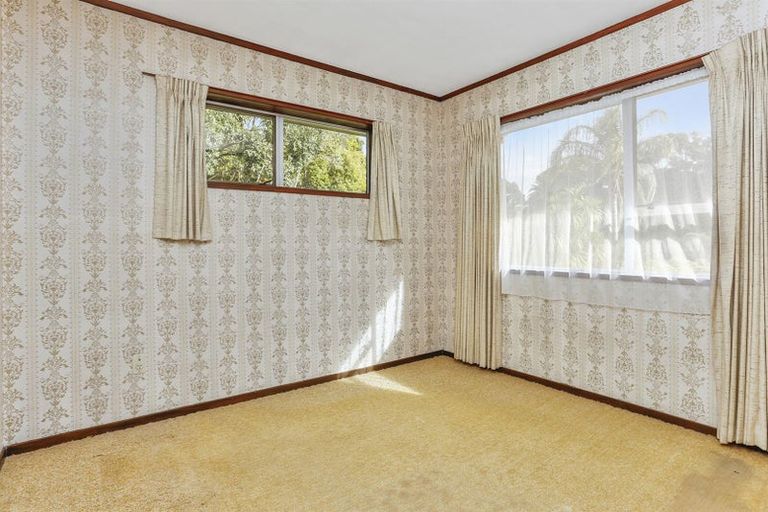 Photo of property in 1/20 Flavia Close, Torbay, Auckland, 0630