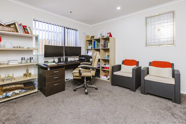 Photo of property in 9 Landon Avenue, Mangere East, Auckland, 2024