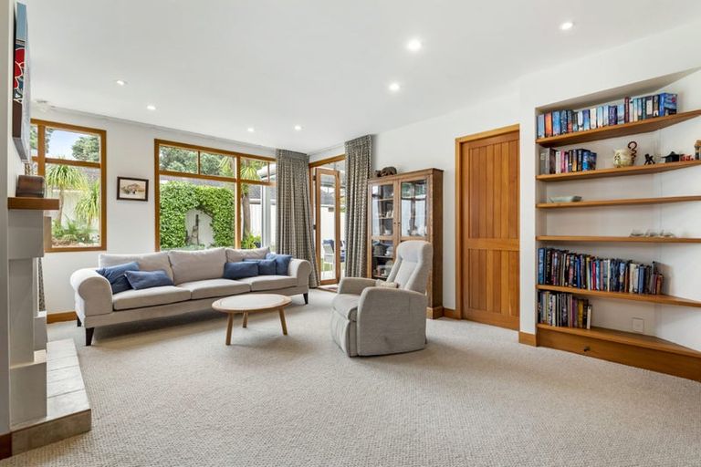 Photo of property in 2/14 Sanders Avenue, Takapuna, Auckland, 0622