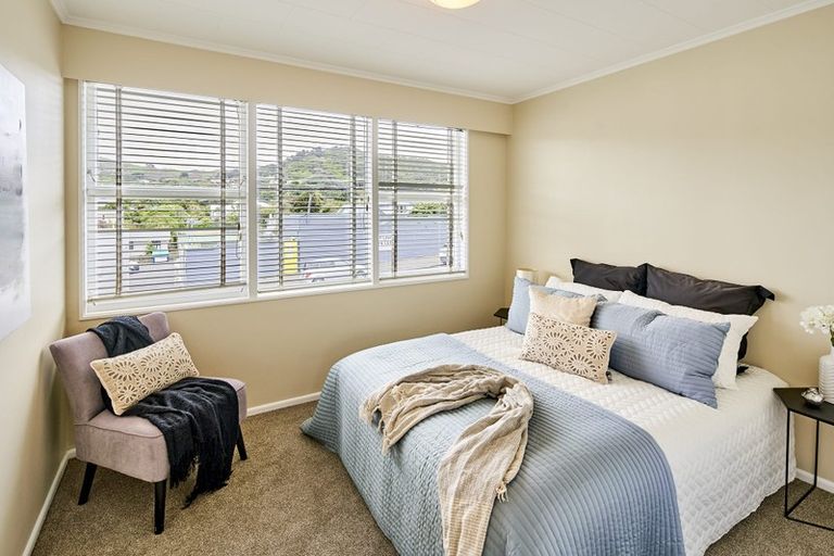 Photo of property in 229 Karori Road, Karori, Wellington, 6012