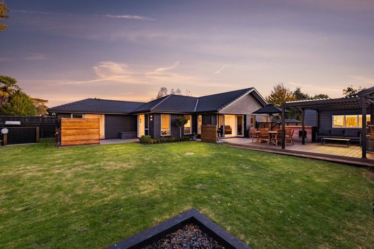 Photo of property in 30 Muller Road, Blenheim, 7201
