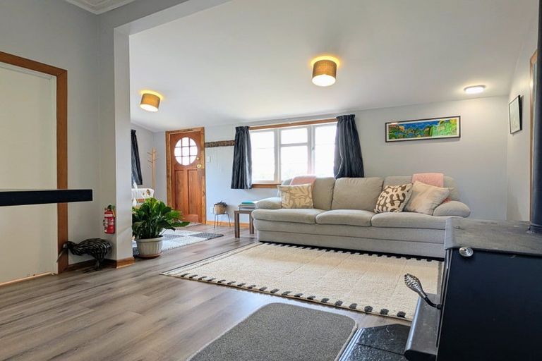 Photo of property in 22 Whakaraparapa Road, Kakahi, 3989