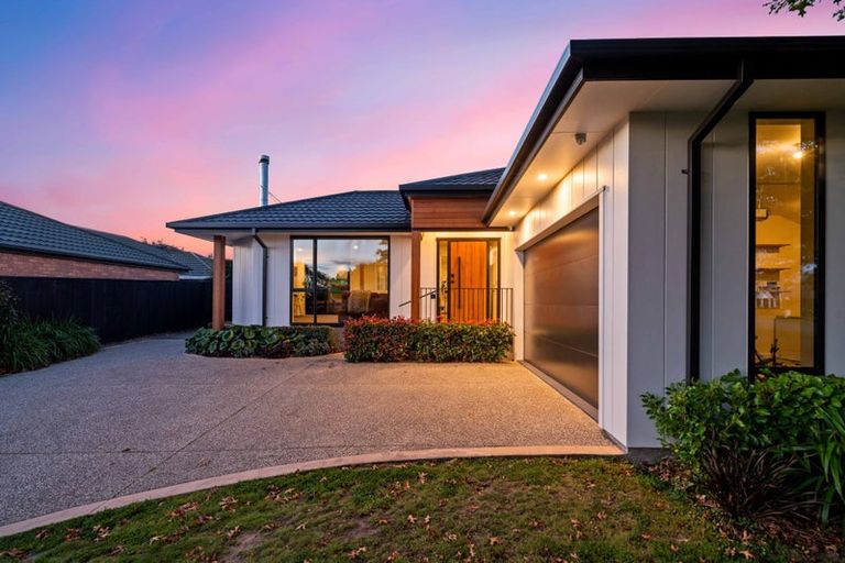 Photo of property in 36 Kinsella Crescent, Aidanfield, Christchurch, 8025