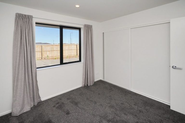 Photo of property in 16 Mabel Crescent, Halswell, Christchurch, 8025