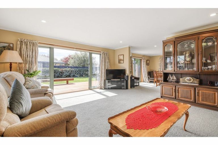 Photo of property in 7b Matson Close, Rangiora, 7400