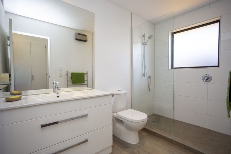 Photo of property in 1/31a Lansbury Avenue, Strowan, Christchurch, 8052