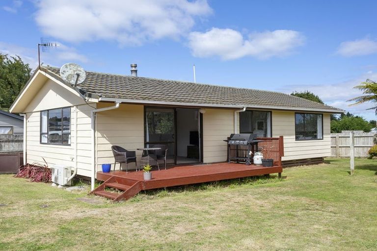 Photo of property in 19 Arthur Crescent, Hilltop, Taupo, 3330