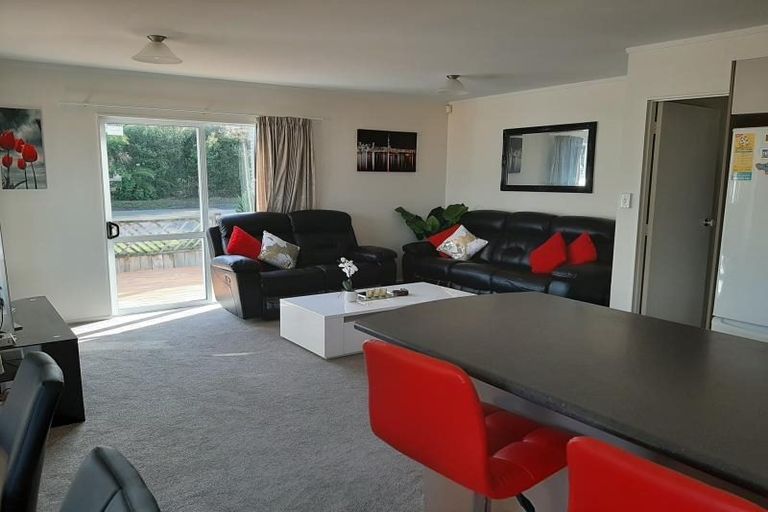 Photo of property in 1a Hinemoa Street, Onerahi, Whangarei, 0110