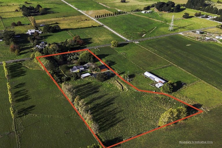 Photo of property in 120 Waihakeke Road, Waihakeke, Carterton, 5792